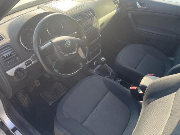 Skoda Yeti I с пробегом 2013 года, цена 485 000 рублей, 321051 км, внедорожник, Автокод Объявления