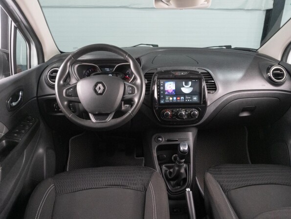 Renault Kaptur I с пробегом 2018 года, цена 1 589 000 рублей, 97940 км, внедорожник, Автокод Объявления