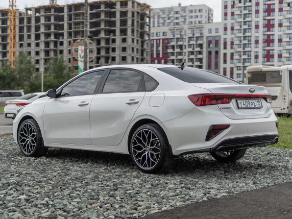 Kia Cerato IV с пробегом 2021 года, цена 2 269 000 рублей, 91703 км, седан, Автокод Объявления