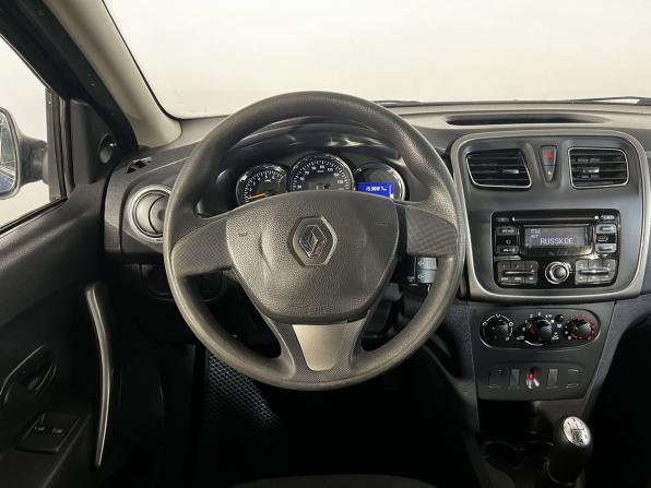 Renault Logan II с пробегом 2014 года, цена 699 900 рублей, 153887 км, седан, Автокод Объявления