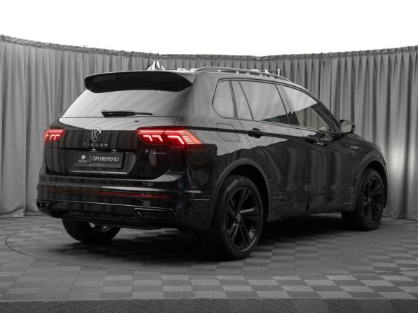 Volkswagen Tiguan II Рестайлинг с пробегом 2021 года, цена 4 140 000 рублей, 68240 км, внедорожник, Автокод Объявления