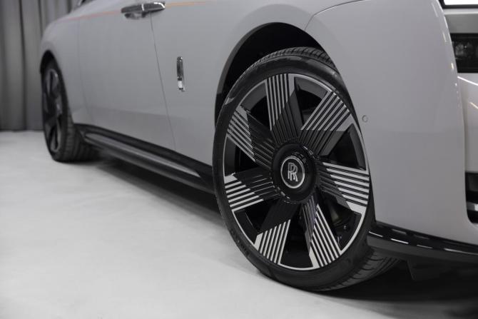 Новый Rolls-Royce Spectre 2025 года, цена 62 000 000 рублей, купе, Автокод Объявления