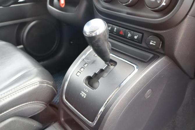 Jeep Compass I Рестайлинг с пробегом 2011 года, цена 949 000 рублей, 189000 км, внедорожник, Автокод Объявления