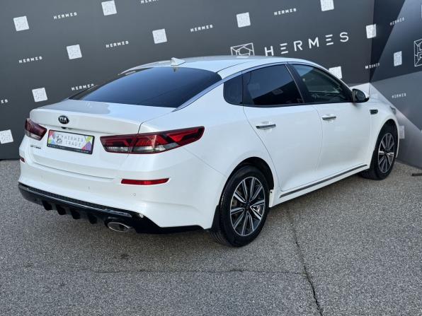Kia Optima IV Рестайлинг с пробегом 2018 года, цена 1 649 000 рублей, 163035 км, седан, Автокод Объявления