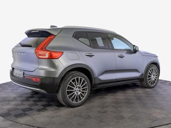Volvo XC40 I с пробегом 2018 года, цена 2 445 000 рублей, 176314 км, внедорожник, Автокод Объявления