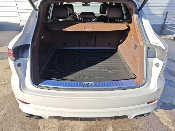 Porsche Cayenne III с пробегом 2021 года, цена 10 190 000 рублей, 55907 км, внедорожник, Автокод Объявления