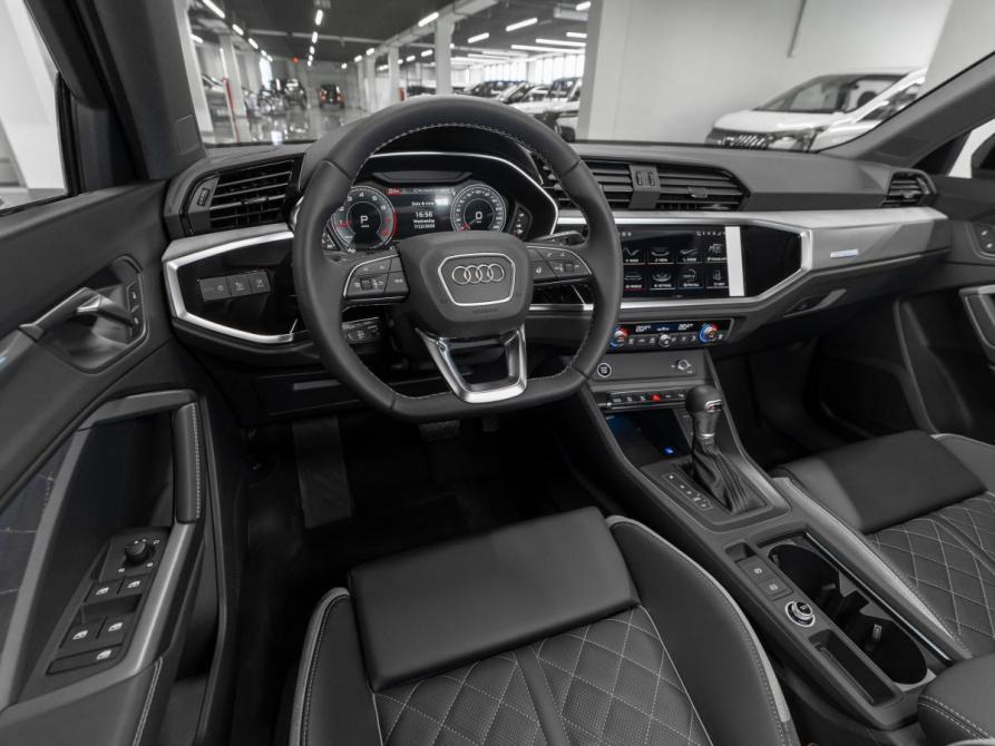 Audi Q3 II (F3) Москва  - изображение 7