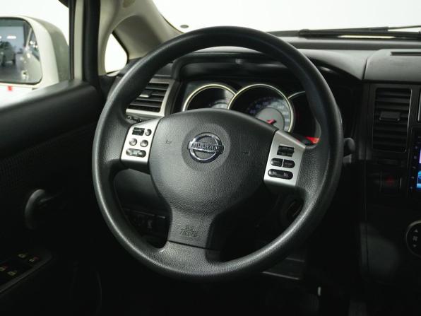 Nissan Tiida I Рестайлинг с пробегом 2011 года, цена 765 000 рублей, 192619 км, хэтчбек, Автокод Объявления