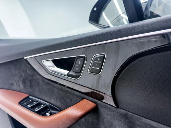 Audi Q7 II (4M) с пробегом 2016 года, цена 4 200 000 рублей, 185005 км, внедорожник, Автокод Объявления