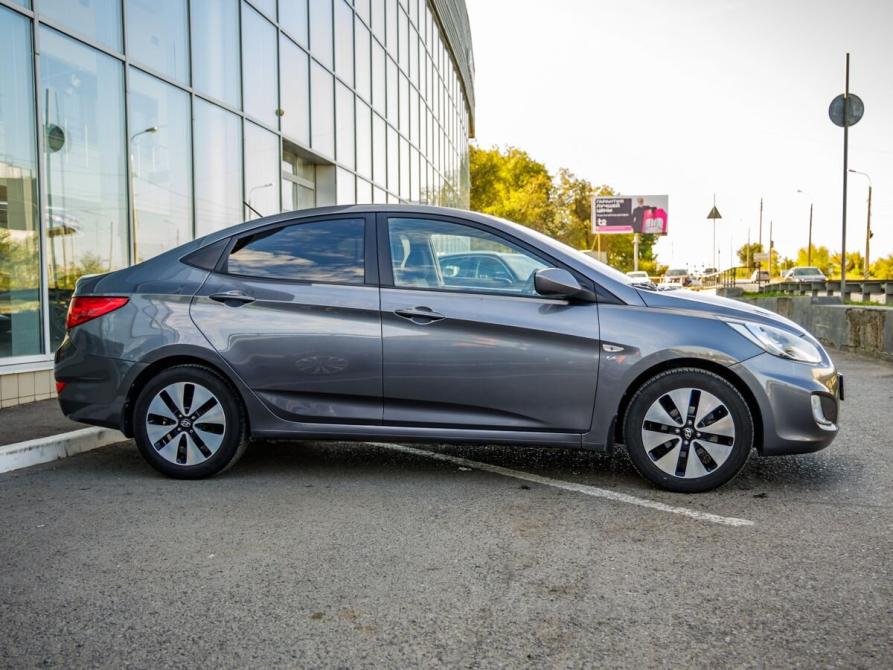 Hyundai Solaris I Волгоград  - изображение 8
