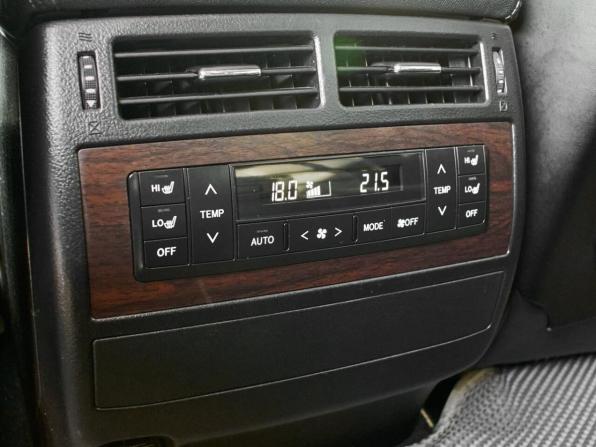 Toyota Land Cruiser 200 Series Рестайлинг 2 с пробегом 2019 года, цена 7 000 000 рублей, 86824 км, внедорожник, Автокод Объявления
