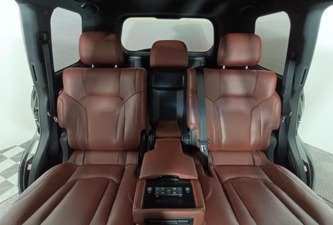 Lexus LX III Рестайлинг 2 с пробегом 2017 года, цена 6 950 000 рублей, 237043 км, внедорожник, Автокод Объявления