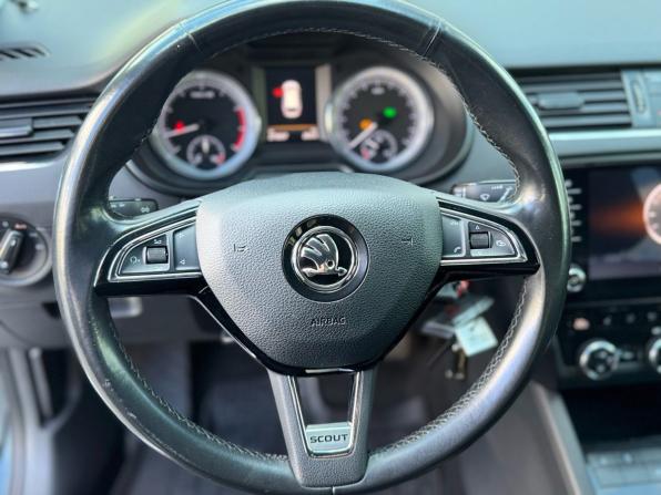 Skoda Octavia III (A7) Рестайлинг с пробегом 2017 года, цена 1 650 000 рублей, 272493 км, универсал, Автокод Объявления