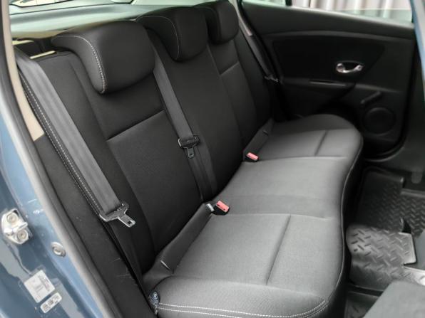 Renault Megane III Рестайлинг с пробегом 2013 года, цена 875 000 рублей, 119105 км, хэтчбек, Автокод Объявления
