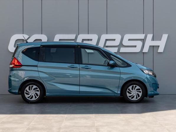 Honda Freed II Рестайлинг с пробегом 2019 года, цена 1 395 000 рублей, 143640 км, компактвэн, Автокод Объявления