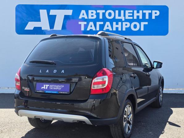 Lada (ВАЗ) Granta I Рестайлинг с пробегом 2022 года, цена 949 000 рублей, 45035 км, универсал, Автокод Объявления