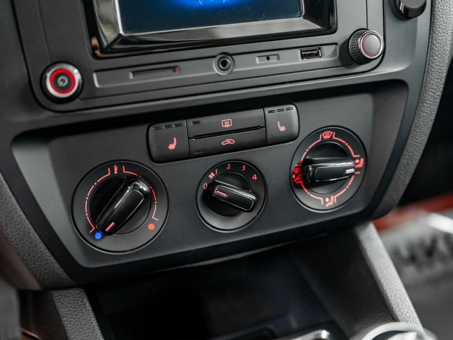Volkswagen Jetta VI Рестайлинг Красноярск  - изображение 14