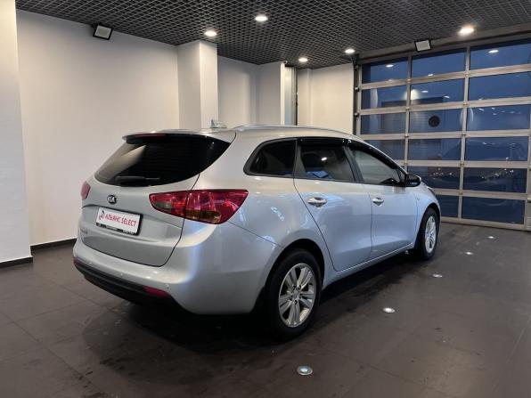 Kia Ceed II Рестайлинг с пробегом 2018 года, цена 1 370 000 рублей, 149287 км, универсал, Автокод Объявления