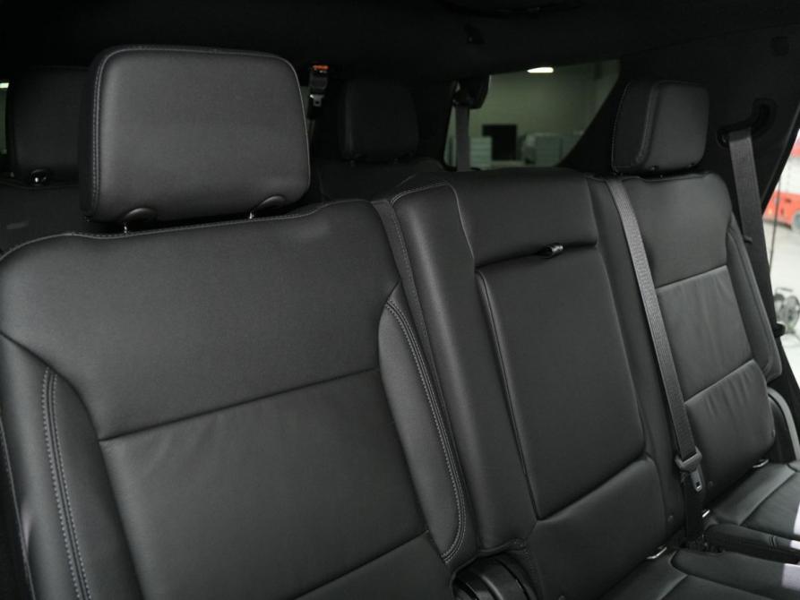 Chevrolet Tahoe V Новосибирск  - изображение 14