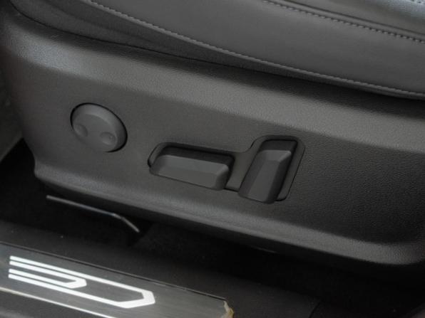 Haval F7 I Рестайлинг с пробегом 2023 года, цена 2 500 000 рублей, 4721 км, внедорожник, Автокод Объявления
