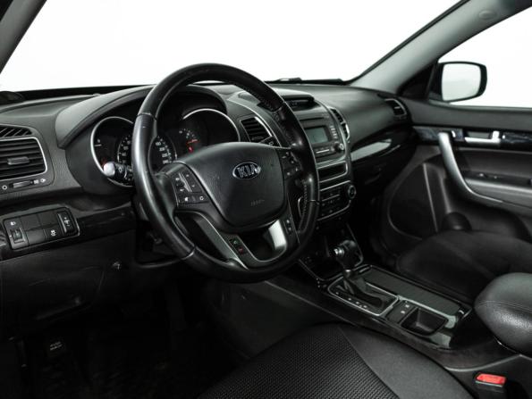 Kia Sorento II Рестайлинг с пробегом 2017 года, цена 1 749 700 рублей, 149069 км, внедорожник, Автокод Объявления