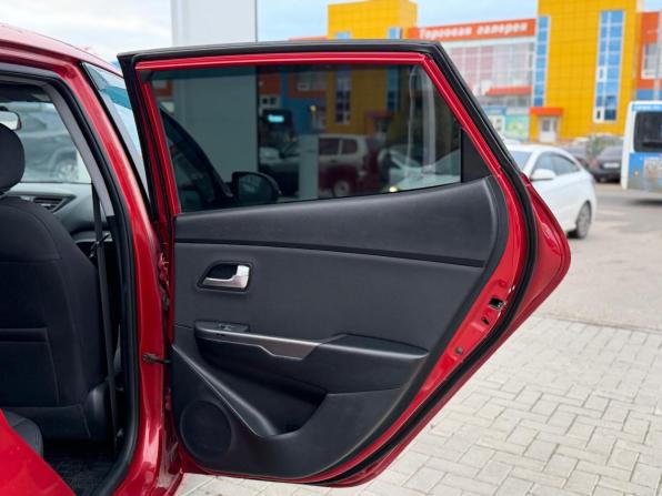 Kia Rio III Рестайлинг с пробегом 2016 года, цена 1 155 000 рублей, 91978 км, хэтчбек, Автокод Объявления