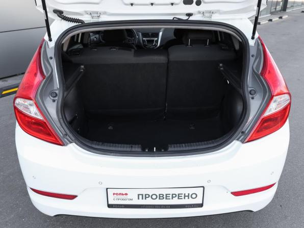 Hyundai Solaris I Рестайлинг с пробегом 2015 года, цена 998 000 рублей, 141165 км, хэтчбек, Автокод Объявления