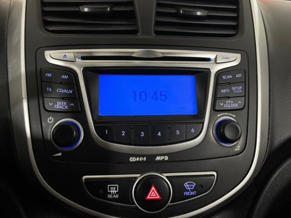 Hyundai Solaris I с пробегом 2012 года, цена 639 000 рублей, 174445 км, хэтчбек, Автокод Объявления