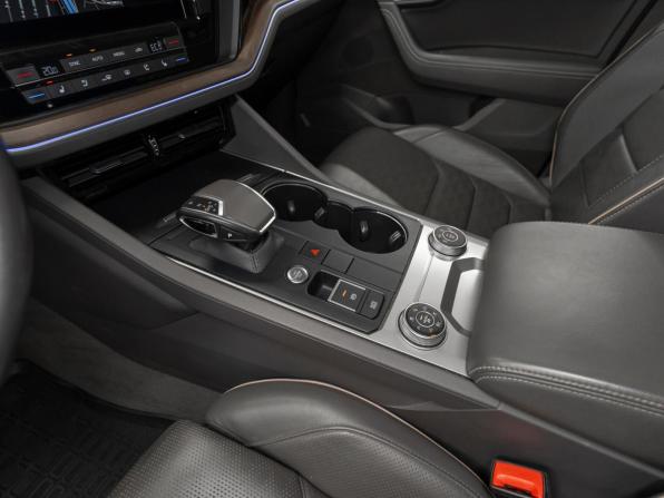 Volkswagen Touareg III с пробегом 2020 года, цена 4 200 000 рублей, 151593 км, внедорожник, Автокод Объявления