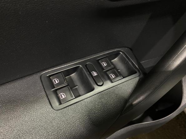 Volkswagen Polo V Рестайлинг с пробегом 2019 года, цена 1 545 000 рублей, 63236 км, седан, Автокод Объявления