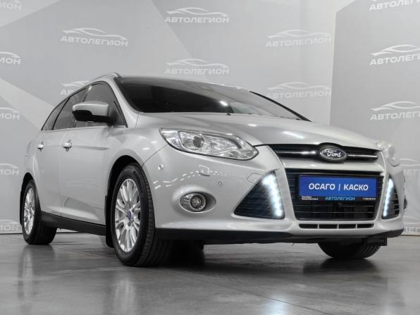 Ford Focus III с пробегом 2013 года, цена 980 000 рублей, 218372 км, универсал, Автокод Объявления