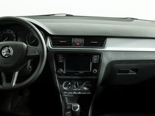 Skoda Rapid I Рестайлинг с пробегом 2018 года, цена 1 199 700 рублей, 94260 км, лифтбек, Автокод Объявления