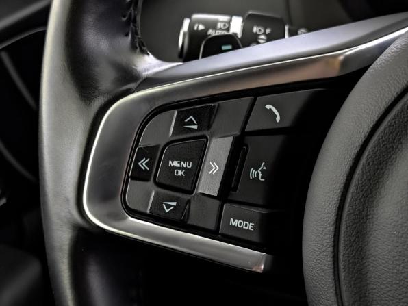 Jaguar F-Pace I с пробегом 2019 года, цена 3 620 000 рублей, 65060 км, внедорожник, Автокод Объявления