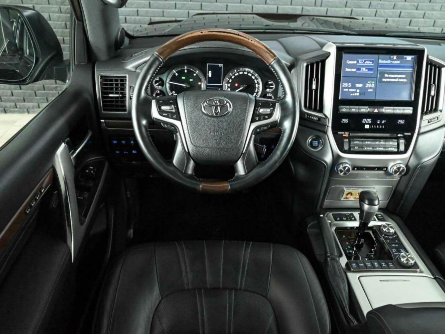Toyota Land Cruiser 200 Series Рестайлинг 2 Екатеринбург  - изображение 11
