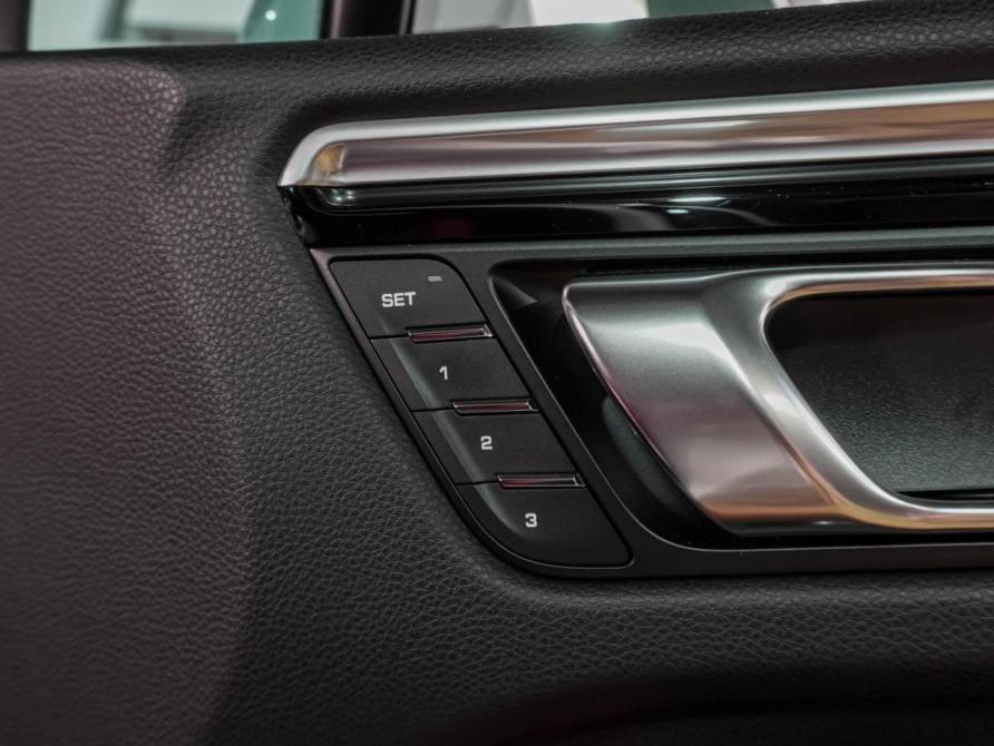Porsche Macan I Рестайлинг Воронеж  - изображение 18