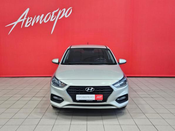 Hyundai Solaris II с пробегом 2019 года, цена 1 275 000 рублей, 113700 км, седан, Автокод Объявления