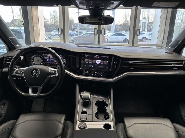 Volkswagen Touareg III с пробегом 2021 года, цена 5 040 000 рублей, 97601 км, внедорожник, Автокод Объявления