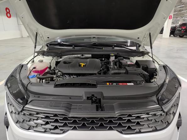 Kia K5 III с пробегом 2021 года, цена 2 100 000 рублей, 97928 км, седан, Автокод Объявления