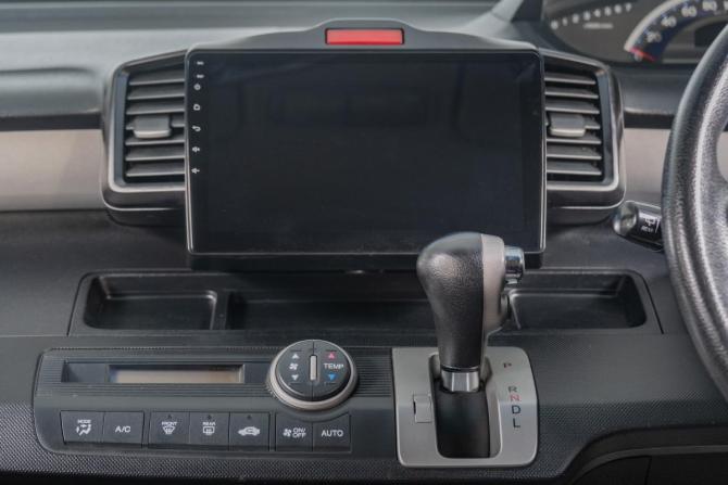 Honda Freed I Рестайлинг с пробегом 2012 года, цена 1 099 000 рублей, 157000 км, компактвэн, Автокод Объявления