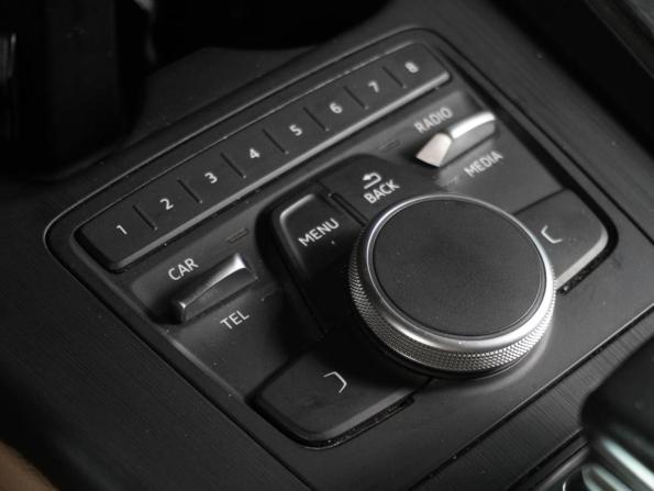 Audi A4 V (B9) с пробегом 2017 года, цена 2 299 000 рублей, 115353 км, седан, Автокод Объявления