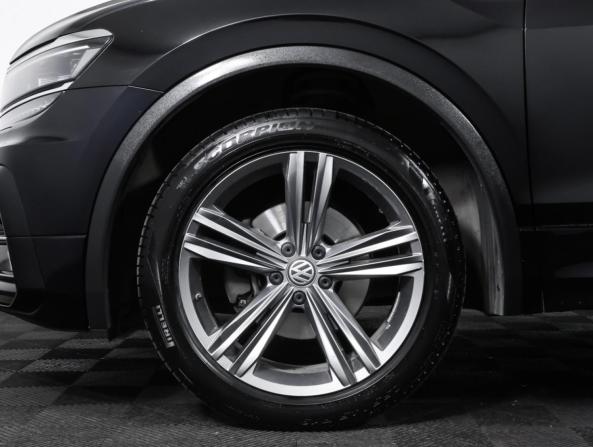 Volkswagen Tiguan II с пробегом 2017 года, цена 2 397 000 рублей, 185453 км, внедорожник, Автокод Объявления