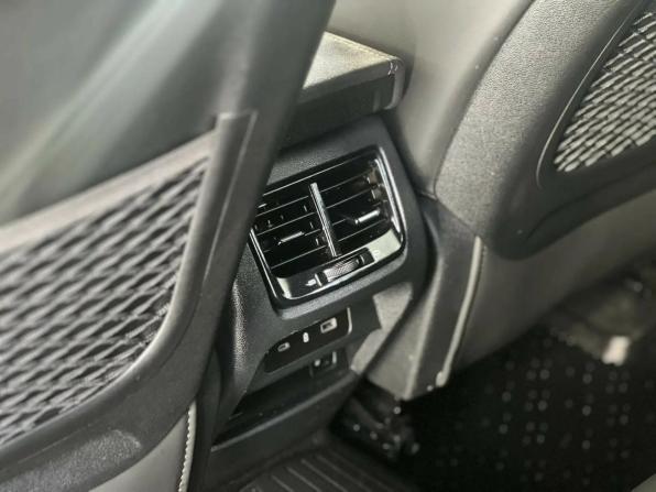 Geely Tugella I Рестайлинг с пробегом 2023 года, цена 2 695 000 рублей, 52151 км, внедорожник, Автокод Объявления