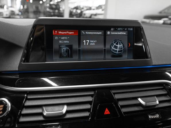 BMW 5 серии VII (G30/G31/G38) с пробегом 2018 года, цена 3 199 000 рублей, 135955 км, седан, Автокод Объявления