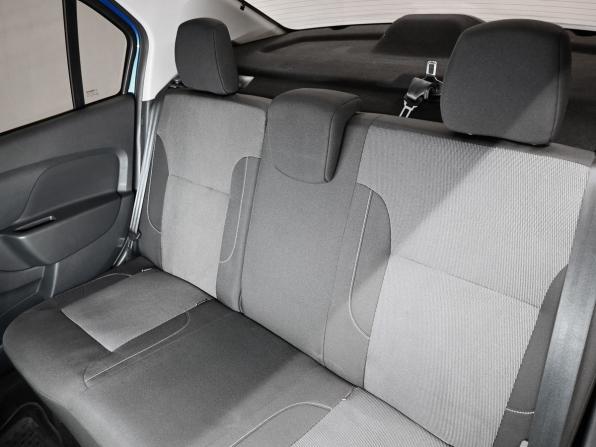 Renault Logan II Рестайлинг с пробегом 2019 года, цена 1 125 000 рублей, 102719 км, седан, Автокод Объявления