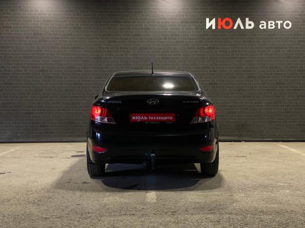 Hyundai Solaris I с пробегом 2012 года, цена 700 000 рублей, 250280 км, седан, Автокод Объявления