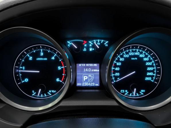 Toyota Land Cruiser 200 Series с пробегом 2010 года, цена 3 147 000 рублей, 236428 км, внедорожник, Автокод Объявления