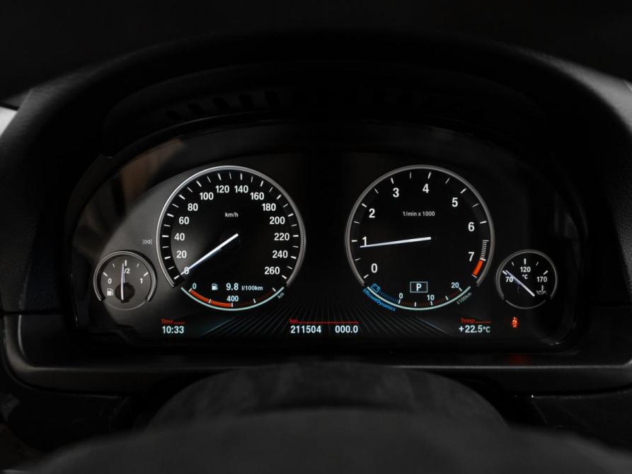 BMW 5 серии VI (F10/F11/F07) Рестайлинг Москва  - изображение 11