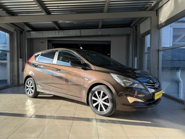 Hyundai Solaris I с пробегом 2014 года, цена 1 029 000 рублей, 220000 км, хэтчбек, Автокод Объявления