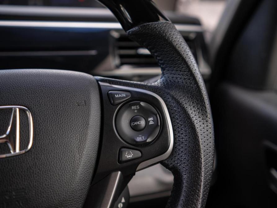 Honda Stepwgn V Сочи  - изображение 20