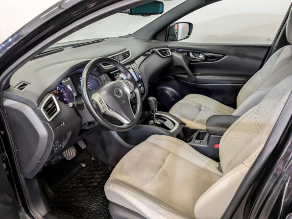 Nissan Qashqai II с пробегом 2017 года, цена 1 625 000 рублей, 108668 км, внедорожник, Автокод Объявления